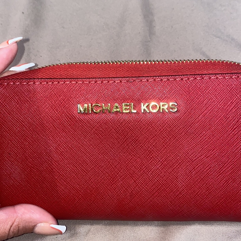 Michael Kors wallet - Picture 2 of 4